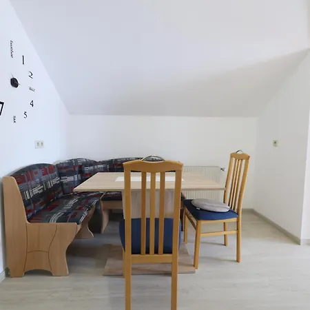 Gemuetliche Im Zentrum 3 Apartman *